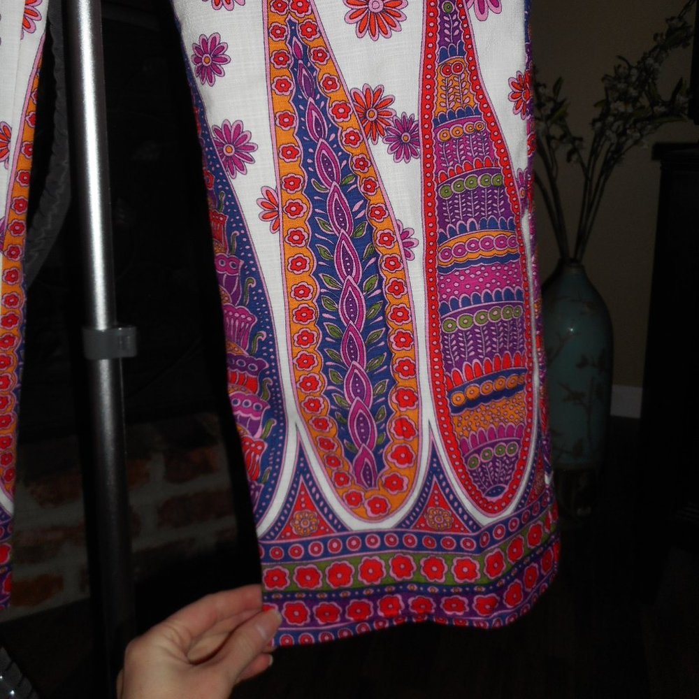 NWT Trina Turk white and paisley pants, pink and purple, 6 - Picture 5 of 8
